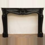 Fine Belgium black marble "three shell" style mantel - Reference 1226&nbsp;Width&nbsp;5' '' ⅝&nbsp;Height&nbsp;3' 6'' ⅞