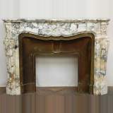 Serravezza marble Louis XV style mantel - Reference 1294&nbsp;Width&nbsp;4' 10'' ⅝&nbsp;Height&nbsp;3' 6'' ½