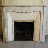 Pompadour mantel - Reference 1322
