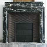 Black Bolection mantel with acroterion - Reference 1327&nbsp;Width&nbsp;4' 9'' ½&nbsp;Height&nbsp;4' 6'' ¾