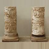 Pair of carved Renaissance stone columns - Reference 1335 Width 4'' ¾ Height 2' 11'' ⅜ Pair of carved Renaissance stone columns - Reference 1335 Width 4'' ¾ Height 2' 11'' ⅜