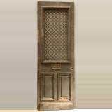 Pine wood door with cast iron grill - Reference 1377 Width 2' 6'' ¼ Height 7' 4'' ⅝ Pine wood door with cast iron grill - Reference 1377 Width 2' 6'' ¼ Height 7' 4'' ⅝