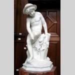 « LE PETIT PECHEUR » Marble Statue exhibited at the Salon of 1859 - Reference 9058&nbsp;Height&nbsp;3' 5'' 