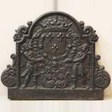 Cast iron fireback with Kings of France coat of arms and angels - Reference 9297&nbsp;Width&nbsp;3' 9'' ¼&nbsp;Height&nbsp;3' '' ⅝