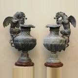 Rare pair of lead garden vases with dragon handles - Reference 9332 Width 1' 11'' ⅝ Height 3' 1'' ⅜ Rare pair of lead garden vases with dragon handles - Reference 9332 Width 1' 11'' ⅝ Height 3' 1'' ⅜