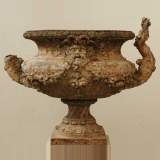 Cast iron garden urn signed J.J. Ducel - Reference 9417 Width 4' 4'' ⅜ Height 3' 4'' ⅛ Cast iron garden urn signed J.J. Ducel - Reference 9417 Width 4' 4'' ⅜ Height 3' 4'' ⅛