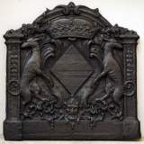 Cast iron fireback with arms of Louise Renée de Penancoët de Kérouaille - Reference 9444&nbsp;Width&nbsp;2' 7'' ⅞&nbsp;Height&nbsp;2' 11'' 