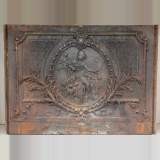 Cast iron fireback with Ceres and putti - Reference 9484&nbsp;Width&nbsp;4' 4'' ¾&nbsp;Height&nbsp;3' 3'' ¾
