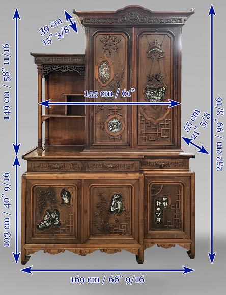 Gabriel Viardot, Japanese style shelf unit with mother-of-pearls