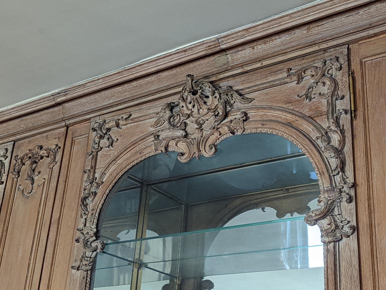 Important Louis XV-period Carved Oak Paneling-20