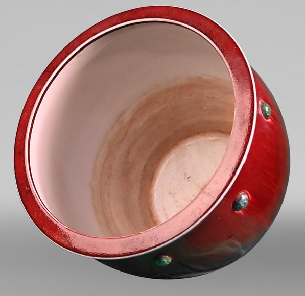 Taxil DOAT for the SÈVRES Manufacture, Oxblood Red Glazed Porcelain Jardinière, 1907-1