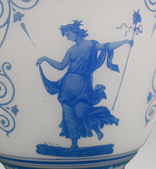 BACCARAT, Crystal Vase with Neo-Greek Decoration, circa 1867-3