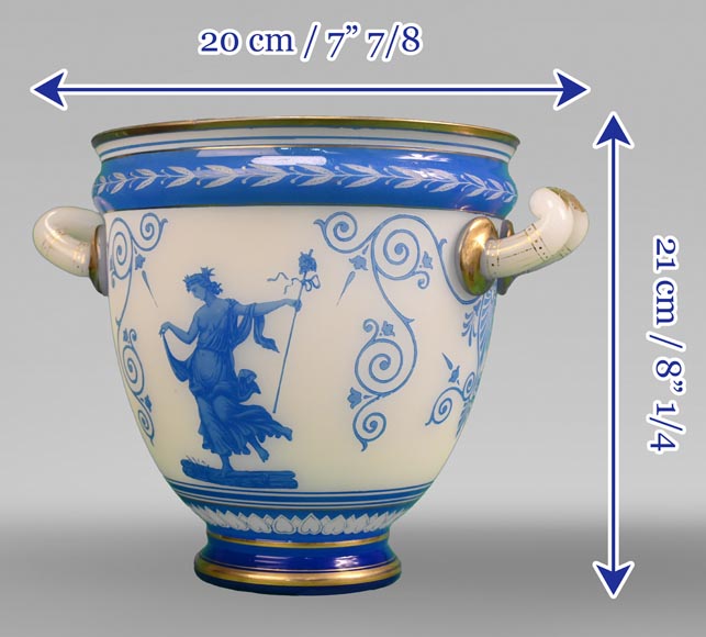 BACCARAT, Crystal Vase with Neo-Greek Decoration, circa 1867-10