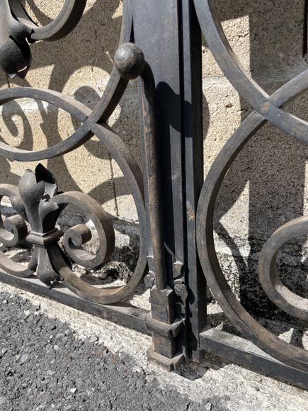 Napoleon III-style wrought iron double gate, 19th century-9