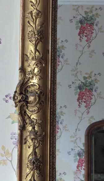 Napoleon III style gilded trumeau with plant decoration-5