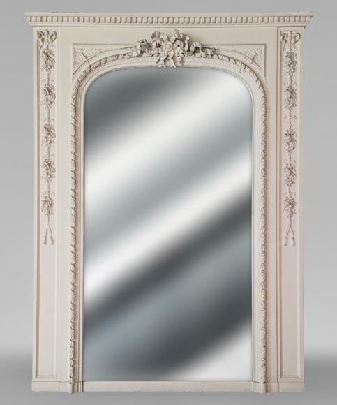 Louis XVI style trumeau with rounded mirror decorated with a ribbon-0