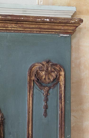 Louis XV period gilded trumeau with sconces and decorated with a painting-8