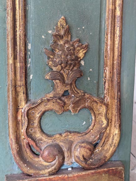 Louis XV period gilded trumeau with sconces and decorated with a painting-11