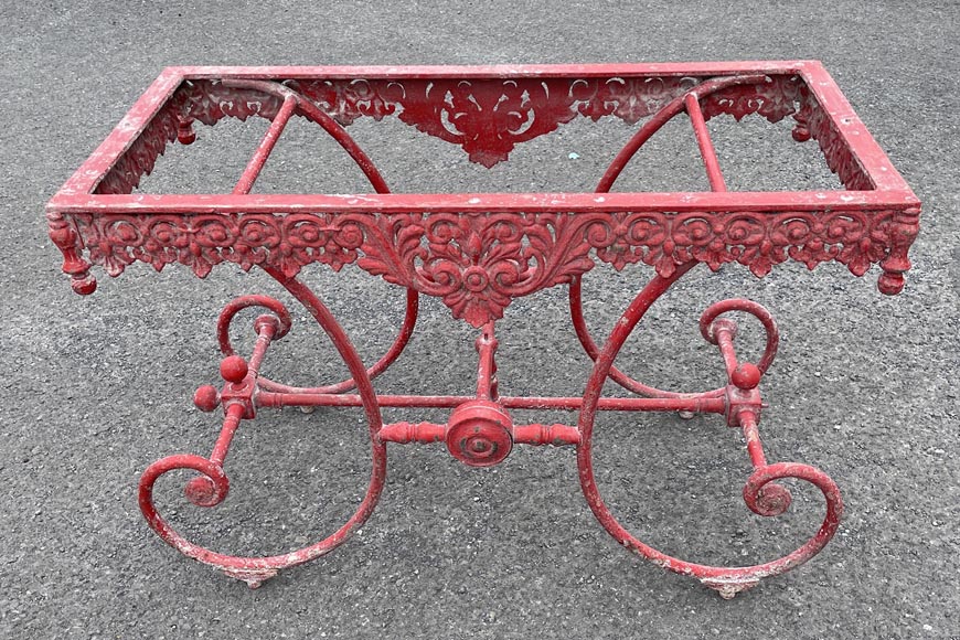 Napoleon III table base in painted cast iron-2