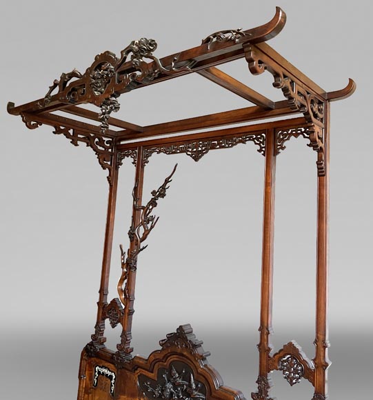 Gabriel VIARDOT, Japonist bed with a canopy and accompanying nightstand, second half of the 19th century-4