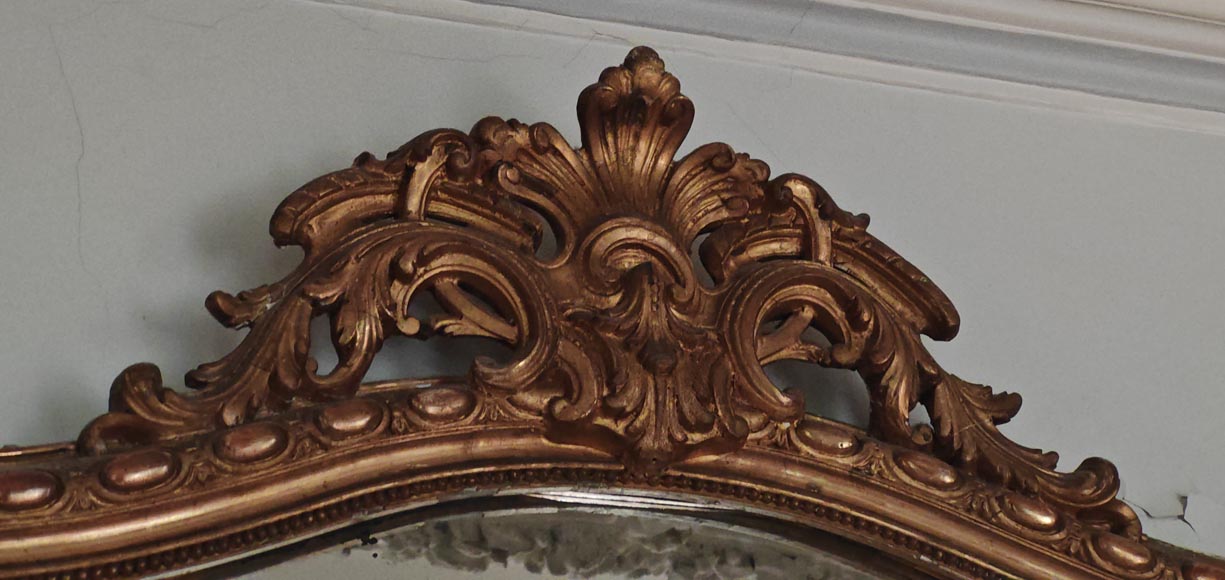 Gilded Louis XV style trumeau adorned with an openwork palmette-2