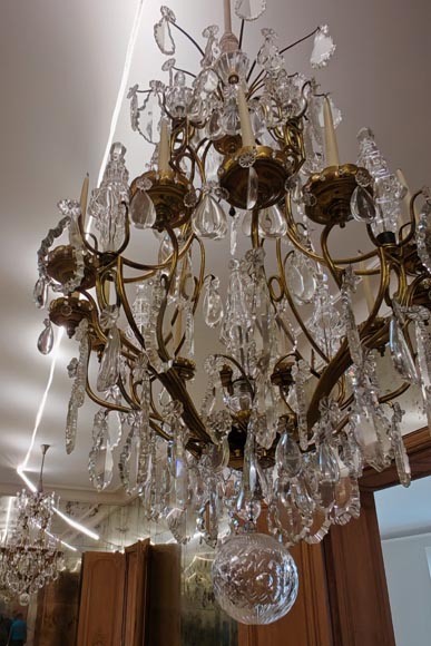 Pair of modern crystal chandeliers, Versailles models-17