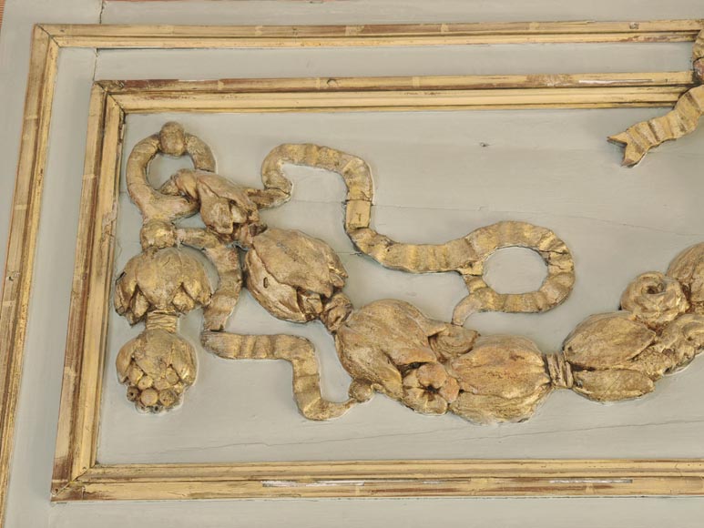 Louis XVI period gilded trumeau decorated with a garland of flowers-3