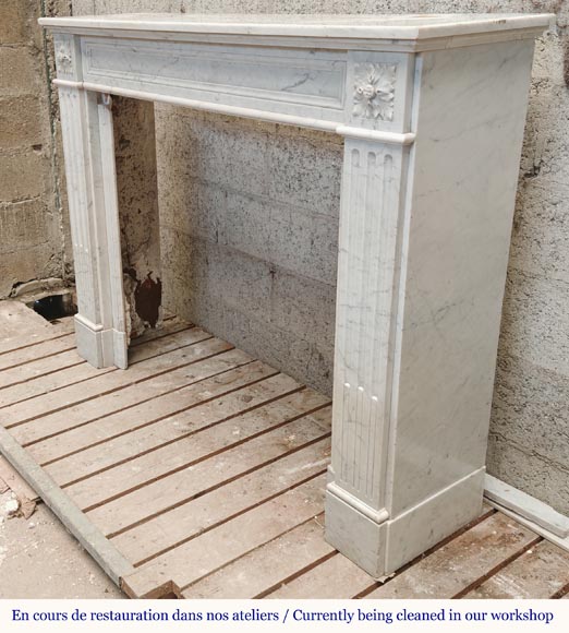 Louis XVI mantel in Carrara marble-5