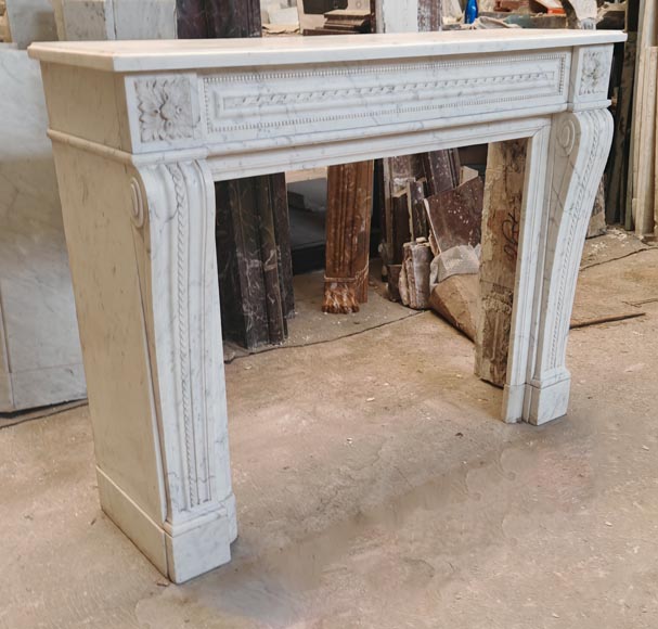 Louis XVI style mantel in veined Carrara marble with pearl entablature-2