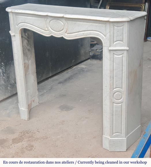 Small Louis XV style Pompadour flat mantel in Carrara marble-5