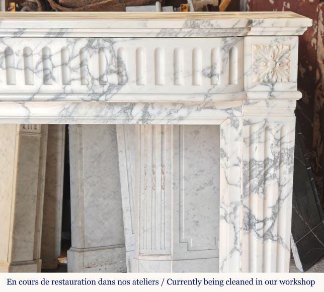 Louis XVI style mantel in Arabescato marble decorated with fluting-6