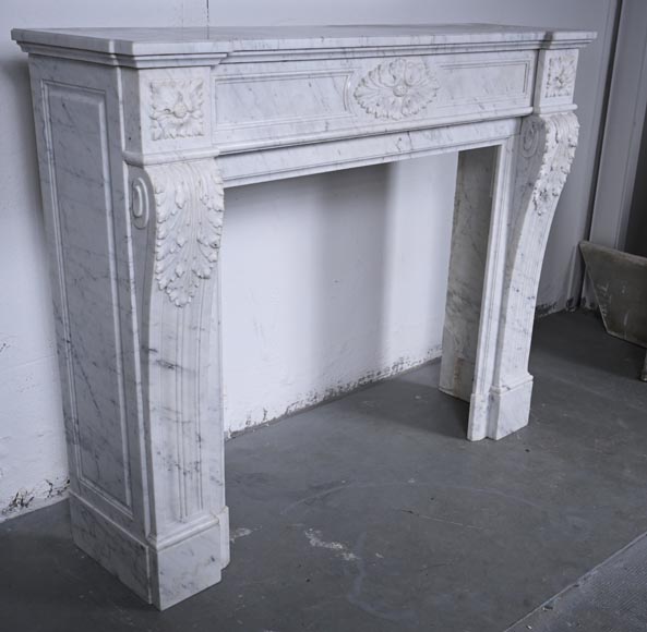 Louis XVI style mantel in Carrara marble with acanthus leaves-2