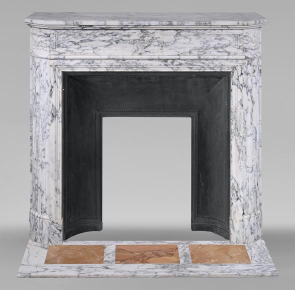 Round Louis XVI style mantel in veined Arabescato marble adorned with a sunflower-0