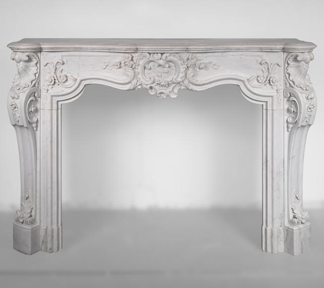 Jules CANTINI (attributed to) - Large Napoleon III style mantel in highly carved Carrara marble-0