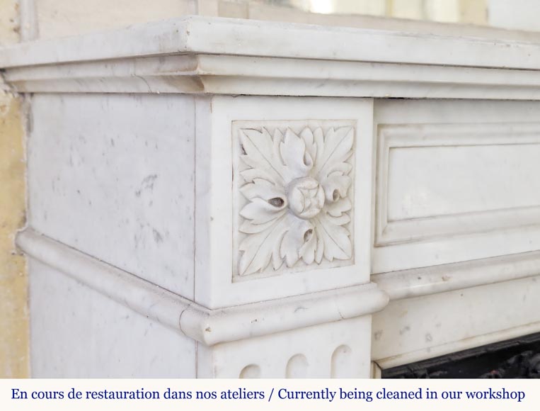 Louis XVI style mantel in Carrara marble adorned with rosettes-3