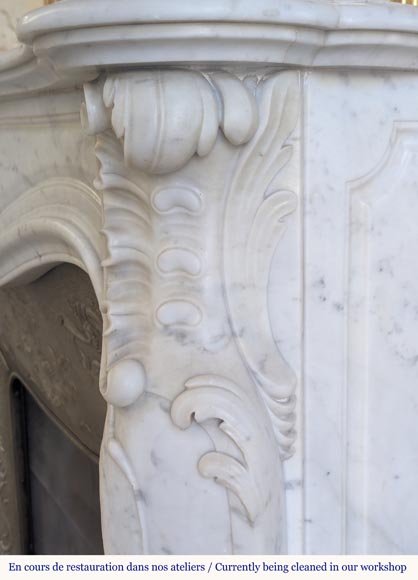 Louis XV style mantel in Carrara marble-10