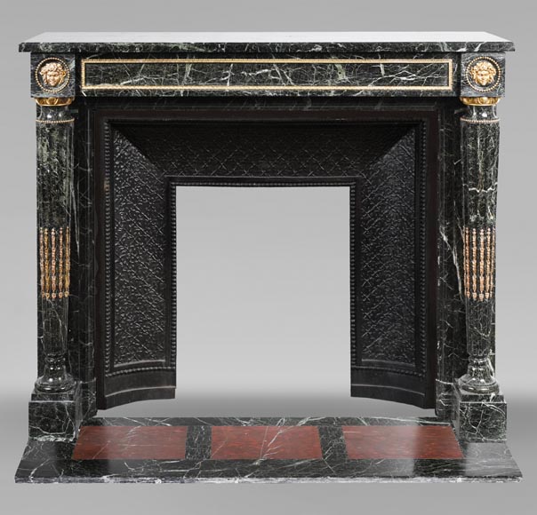 Louis XVI style mantel in Vert de Mer marble with detached columns - Marble