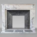 Louis XVI style mantel in Arabescato marble with pearl entablature