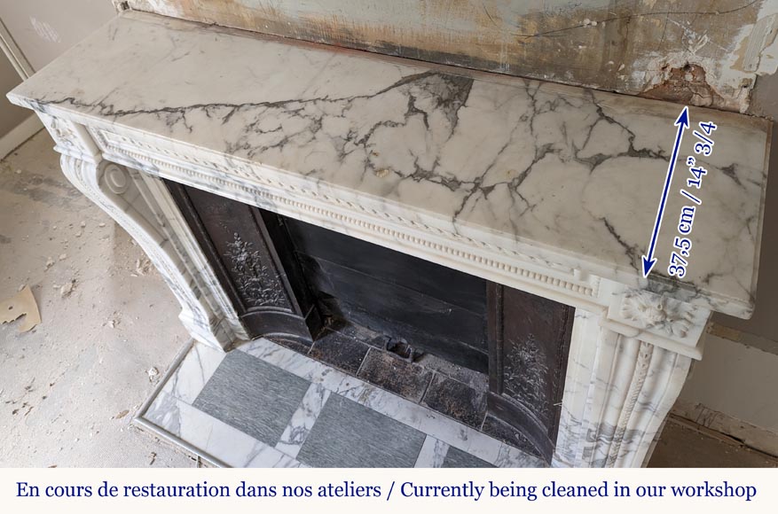 Louis XVI style mantel in Arabescato marble with pearl entablature-10