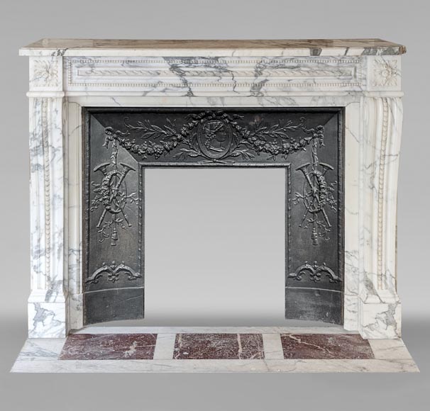 Louis XVI style mantel in Arabescato marble decorated with a frieze of pearls-0