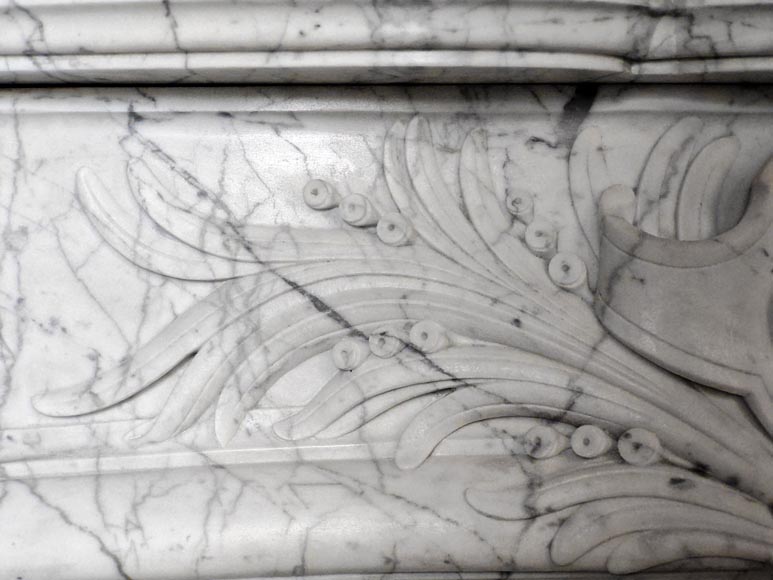 Large Regency-Style Mantelpiece in Veined Carrara Marble-3