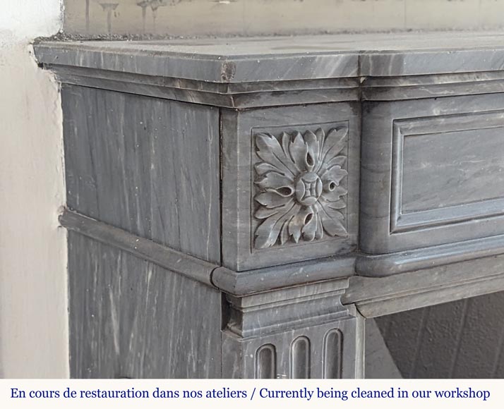 Louis XVI mantel in Turquin marble with curved flutes-3