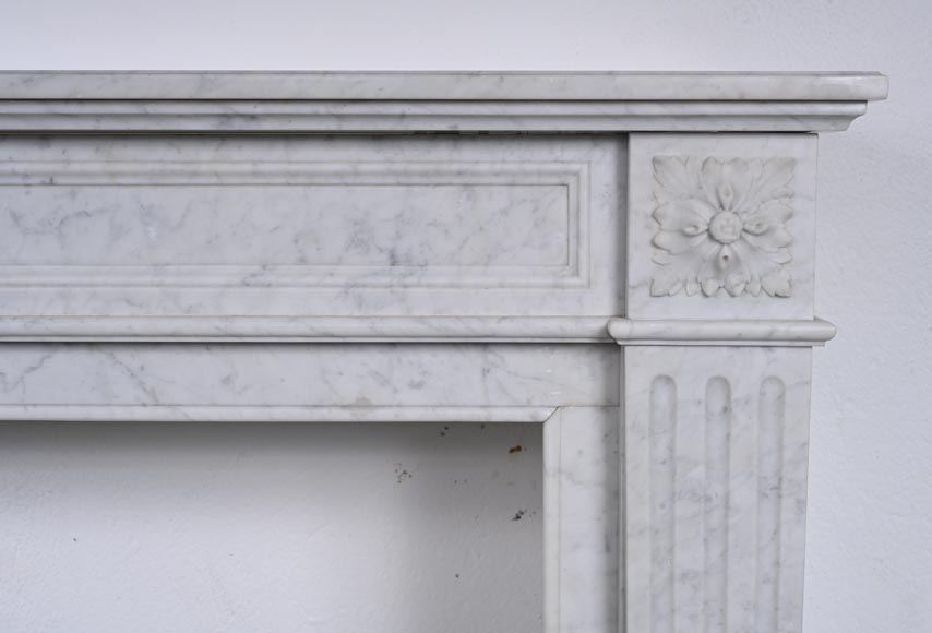 Louis XVI mantel in Carrara marble-6