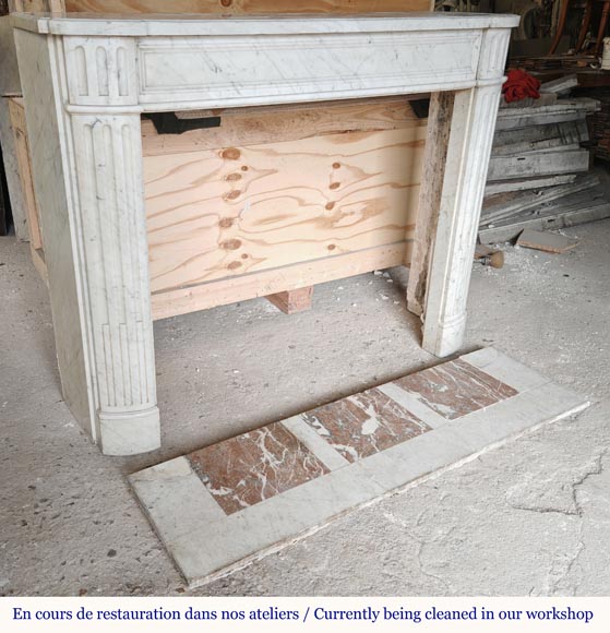 Louis XVI style mantel in veined Carrara marble with fluted legs-2