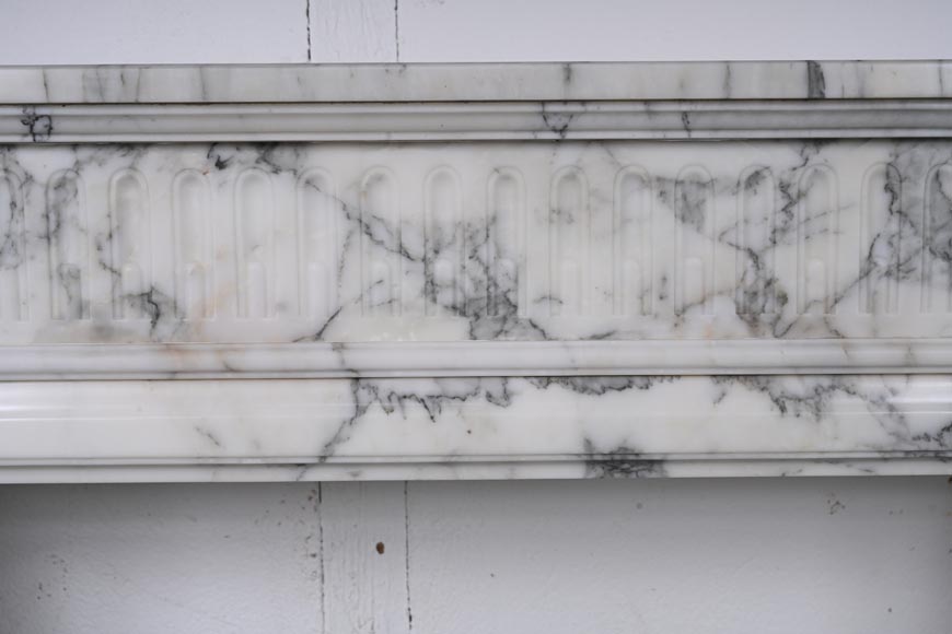 Louis XVI style mantel with rounded corners and fluting in Arabescato marble-1