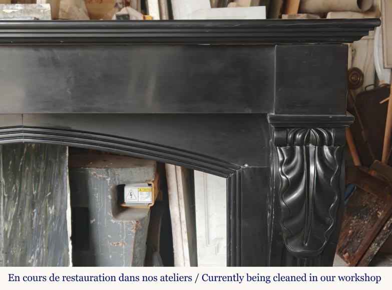 Lion paw mantel in fine black marble-7