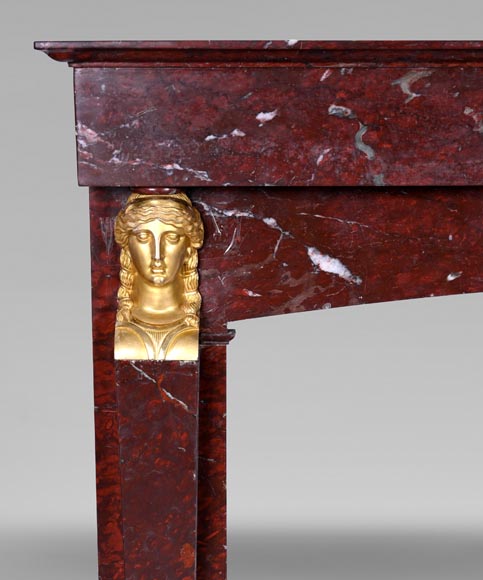 Empire period fireplace in Griotte Red marble, bronzes (attributed to Thomire)-2