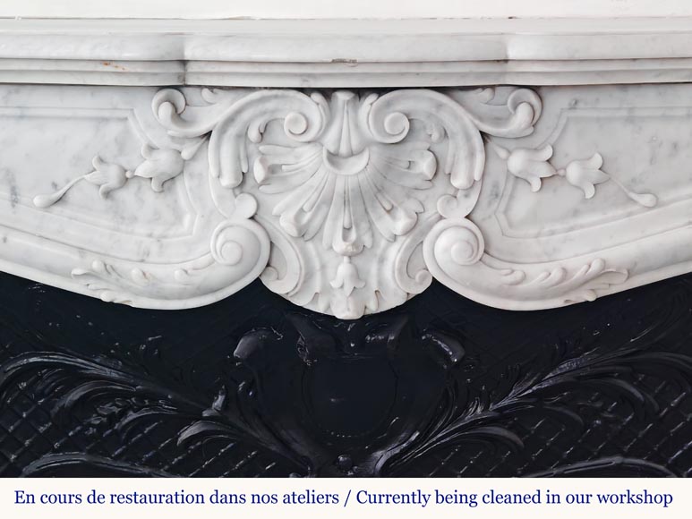 Louis XV style fireplace in Carrara marble decorated with a shell-1