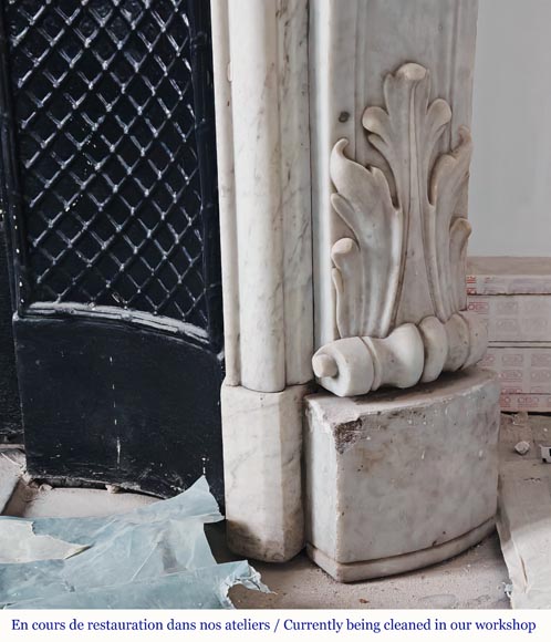 Louis XV style fireplace in Carrara marble decorated with a shell-9