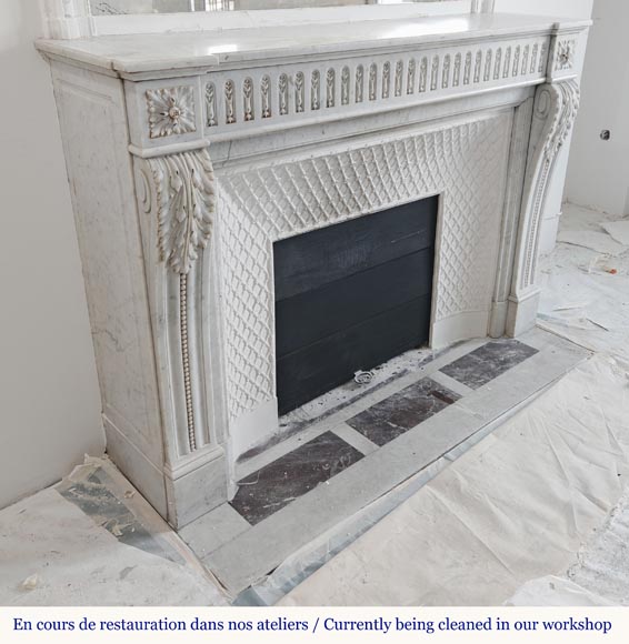 Louis XVI fireplace in Carrara with rudentée fluting-3